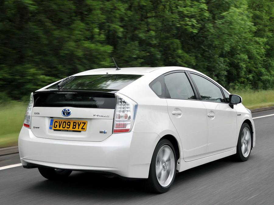  Toyota Prius 2009 года  (UK) (фото 5 из 15)